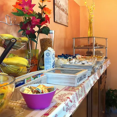 蒙特尼比尔斯小屋酒店 3* 维纳迪奥