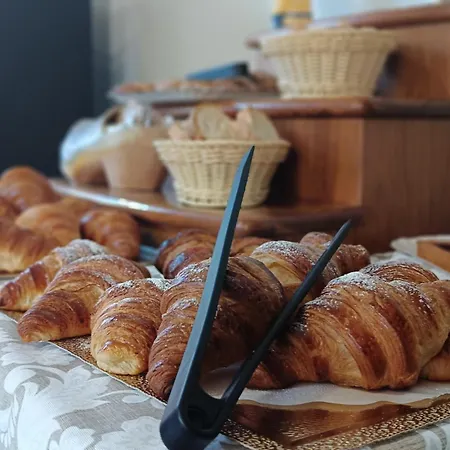 蒙特尼比尔斯小屋酒店 维纳迪奥